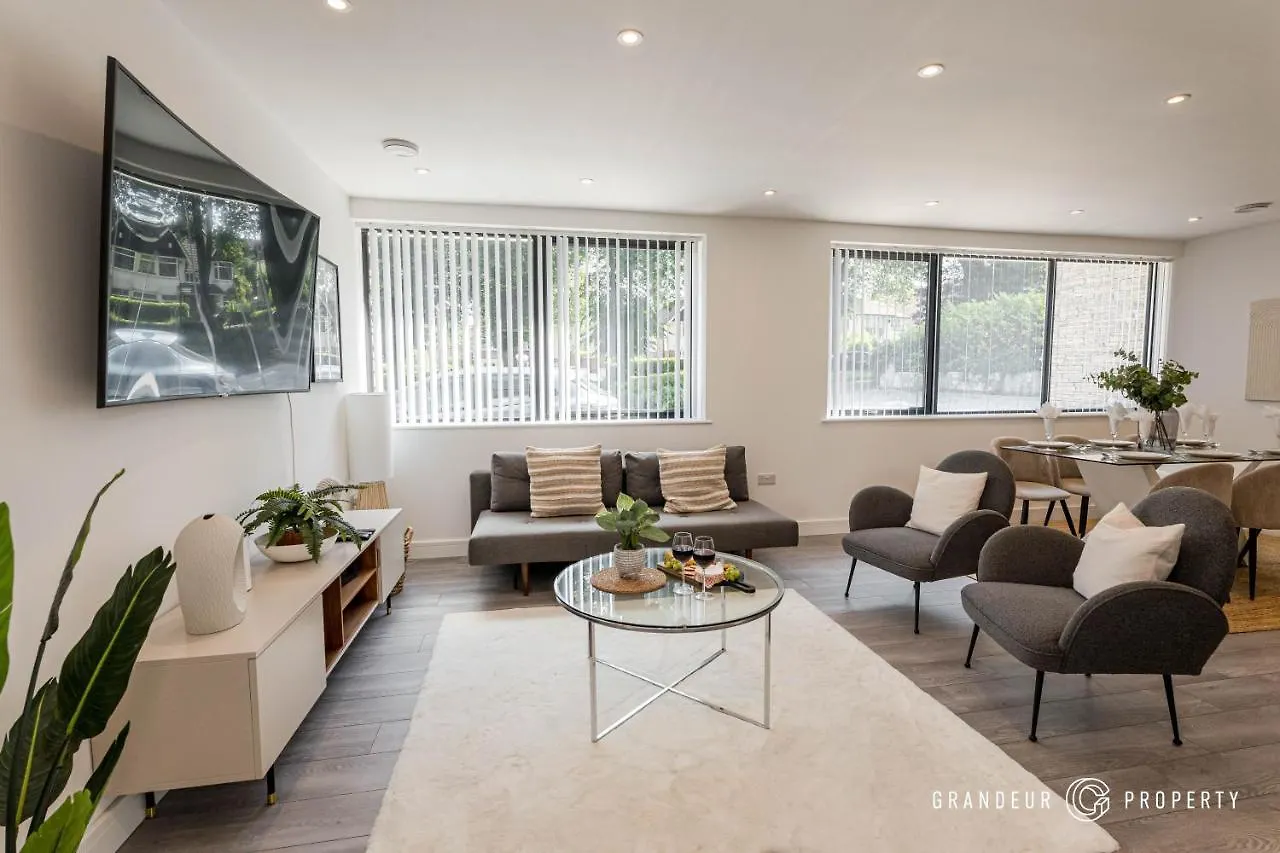 Carbery Lux By Grandeur Property Bournemouth 0*,