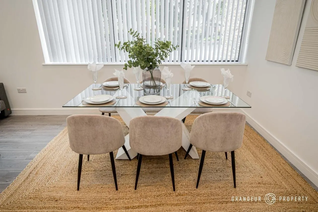 Carbery Lux By Grandeur Property Bournemouth United Kingdom