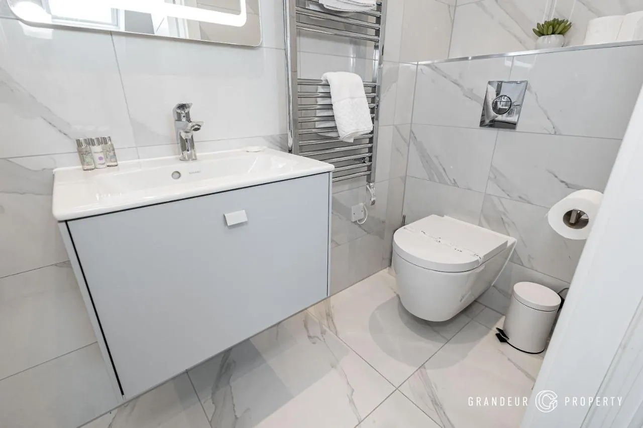 Apartment Carbery Lux By Grandeur Property Bournemouth